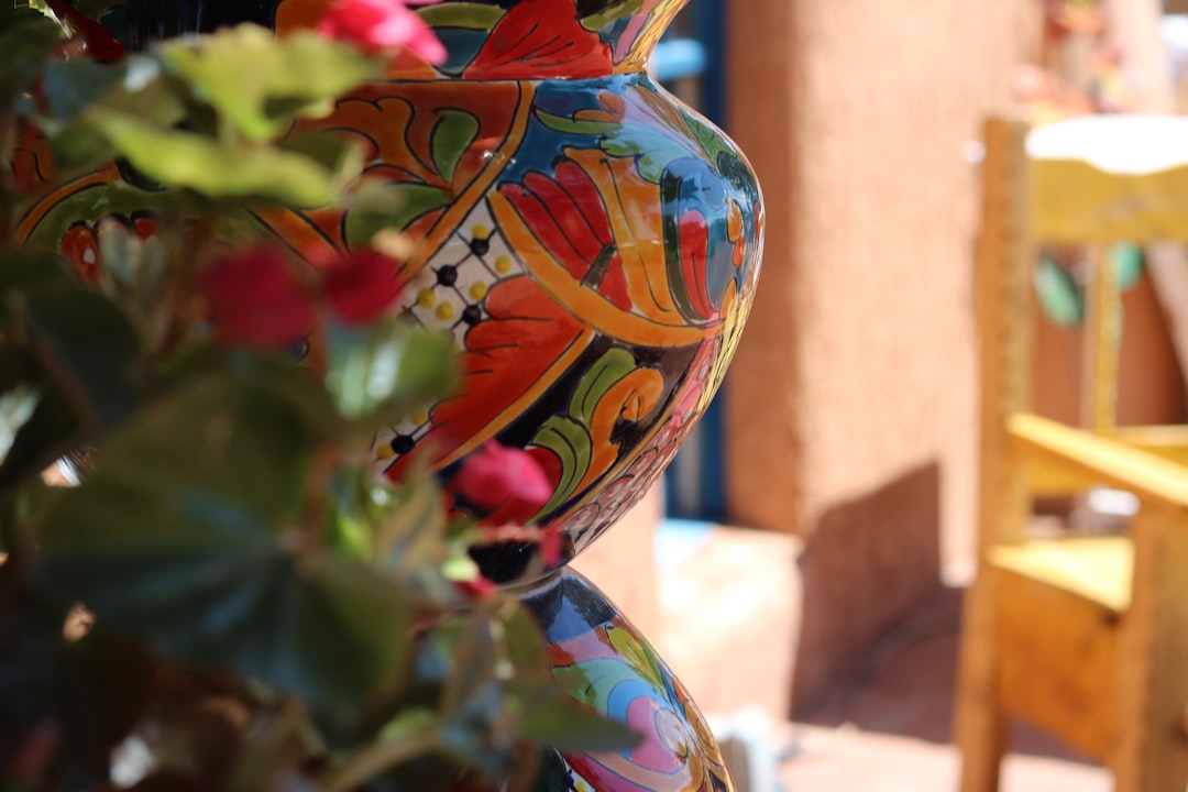 Traditional ceramic packaging